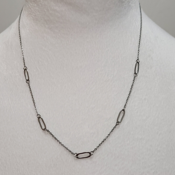 Marlyn Schiff Jewelry - Delicate link silver necklace, adjustable length
